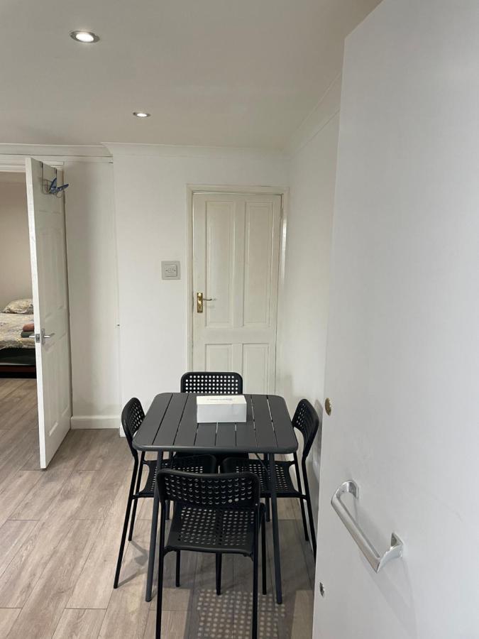 Plough Way Flat Apartment London Exterior photo